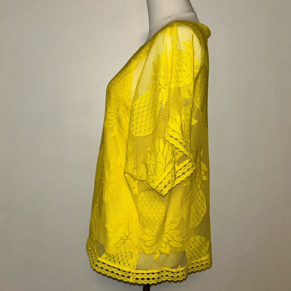 💛Ruby Rd. Lace Overlay Top💛 - Picture 4 of 10